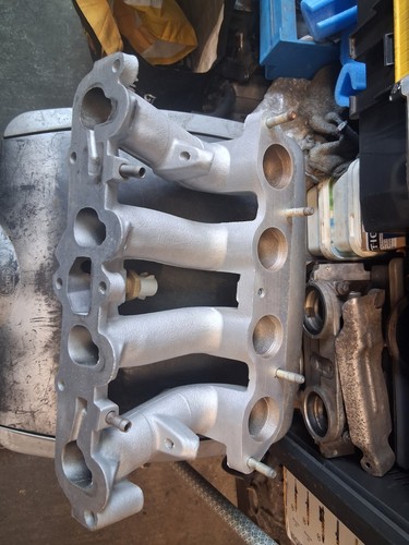 Ford fiesta turbo inlet - ford,