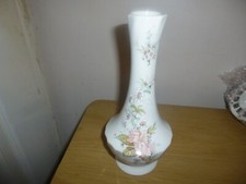 Vintage Melba ware vase. 20cm