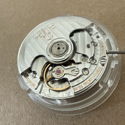Omega 1120 movement - ,