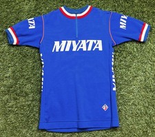 Pearl Izumi Miyata Cycling