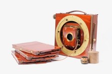 THORNTON PICKARD. Camera