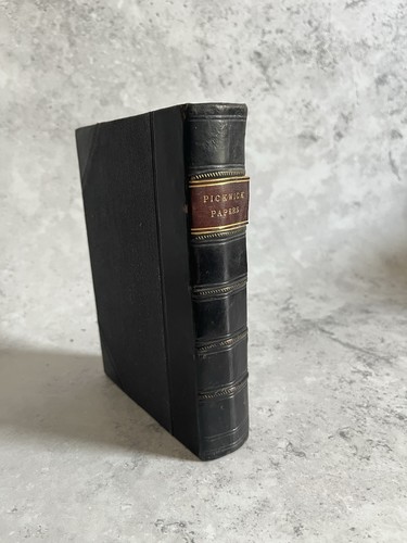 The pickwick papers charles - by,