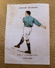 CHELSEA 1922 SILK FOOTBALL LEAGUE COLOURS BDV CIGARETTES ORIGINAL