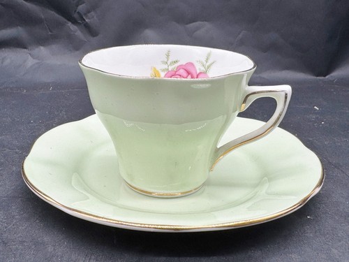 Vintage clare green floral - green,