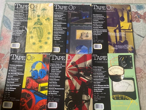 Tape magazine back - magazine,