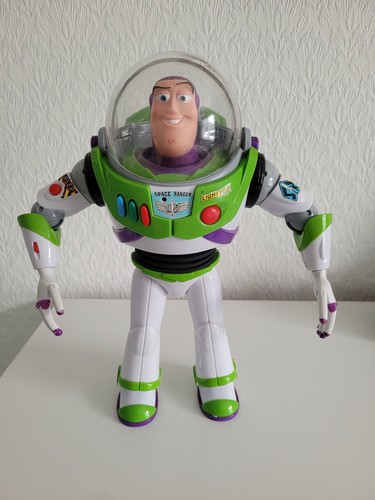 Toy story buzz - toy, lightyear