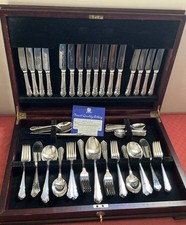 Superb Vintage 93 Piece Silver