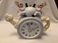 Cute leonard clock teapot - on,
