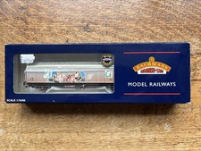 Bachmann 37-605 46 Tonne VGA Sliding Wall Van Railfreight with Graffiti, MINT !!