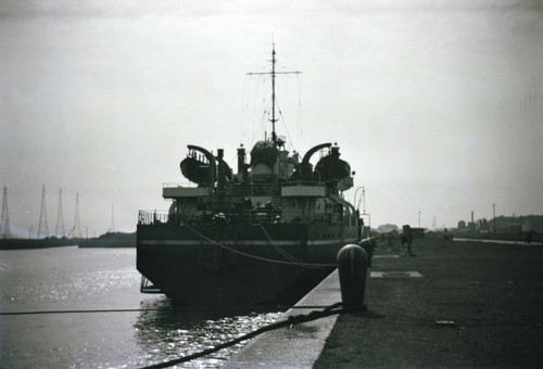 Old negative ship empire doric - old,