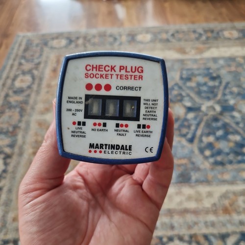 Martindale socket tester - socket,