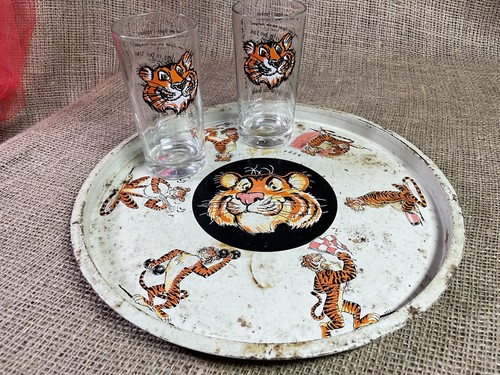 Vintage esso tiger 2 glass - vintage, ~