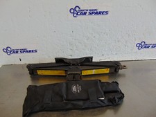 Landrover discovery Spare wheel kit 3 07-11 Jack winding handle towing eye brace