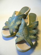A pair of PIKOLINOS ladies