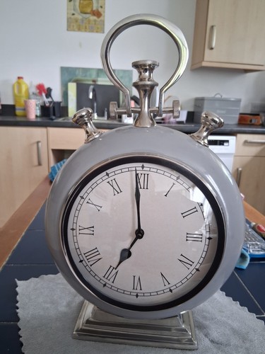 Decorative mantle clock large - decorative,