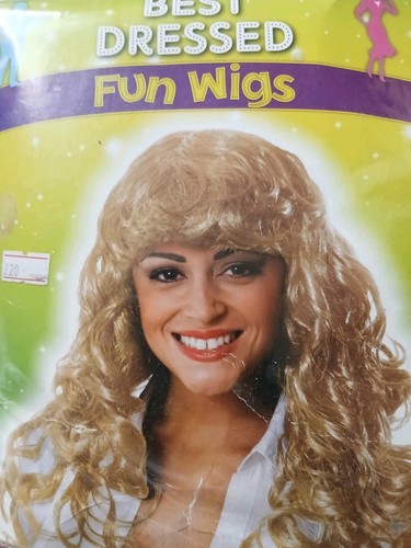 Long blond fringed wig - long,