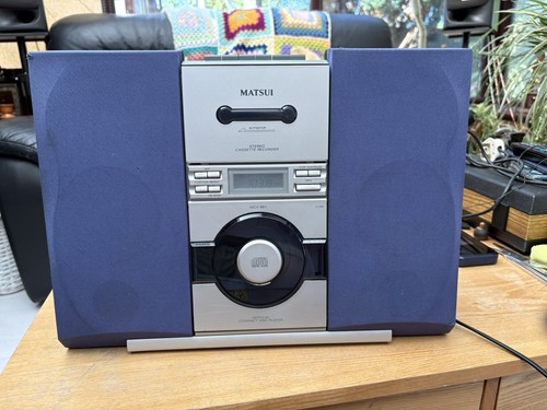 Matsui vertical compact disc - vertical,