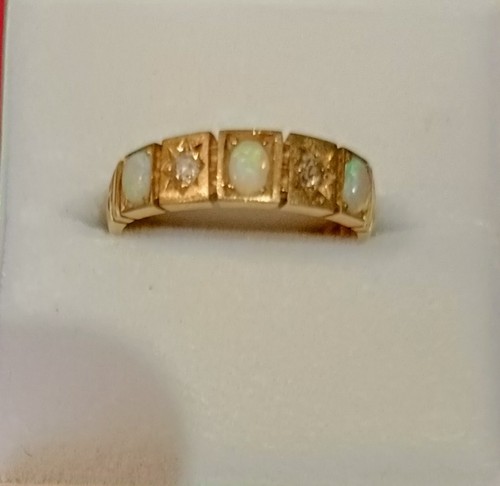 Antique 18ct gold opal - opal, and