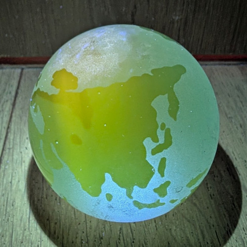 Green manganese glass - manganese,