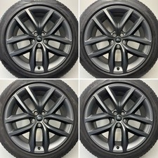 Genuine Land Rover Range Rover 22” Sport 5127 Alloys & Pirelli Tyres 8mm L461