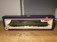 Bachmann 34-701 MK1 Suburban