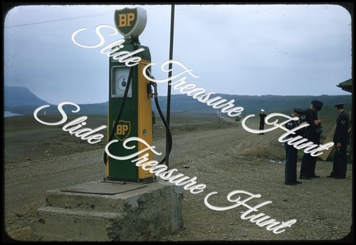 Iceland gas pump - bp, whale