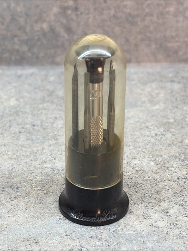 Vintage moody kit watchmaker - moody,