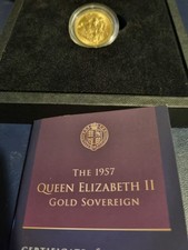 1957 Queen Elizabeth II 22 Ct