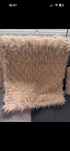 Beige faux fur square - beige,