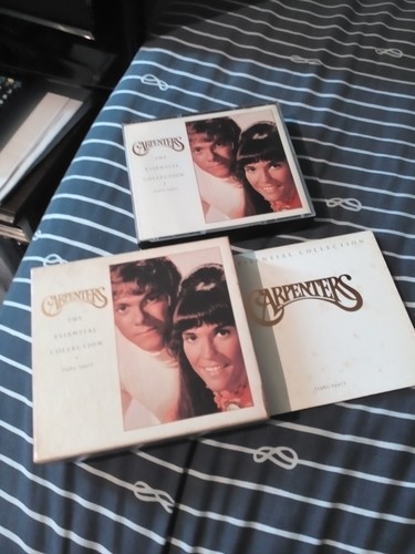 Carpenters the essential - carpenters.,