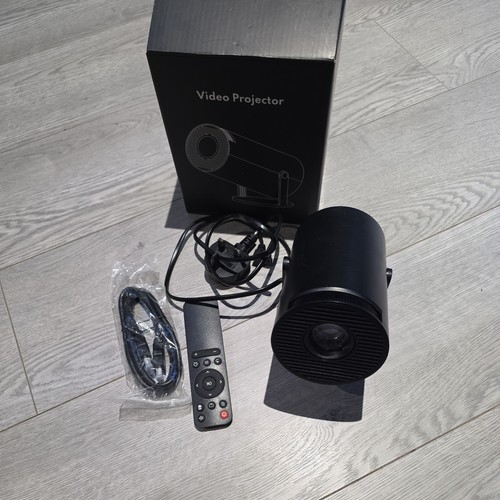 Einyoumily video projector