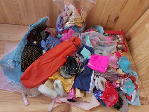 Barbie doll outfits clothes - doll,