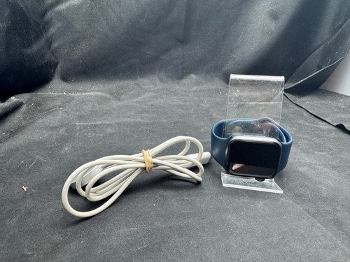 Apple watch series - 6, 40mm