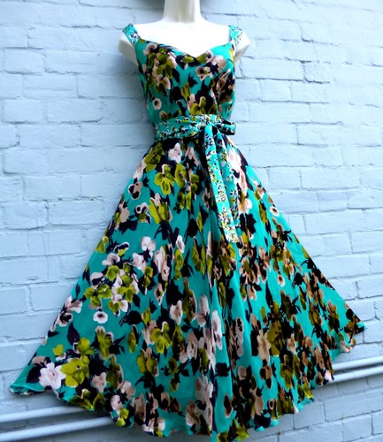 Y2k monsoon carmen size - y2k,