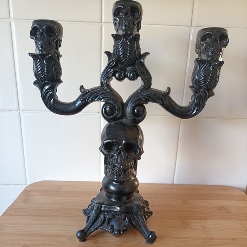 Skull candelabra arm candle - candelabra, 3-arm