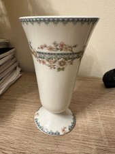 coalport trellis rose small vase pretty flower good condition