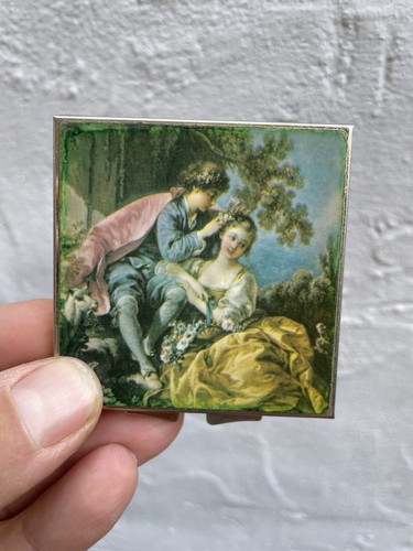 Vintage 1950s rococo compact - 1950s,