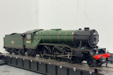 Bachmann 35-202SF LNER V2 Class 60847 'St Peter's School' - DCC Sound Fitted