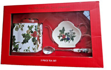 Gift: Portmeirion 'Holly and