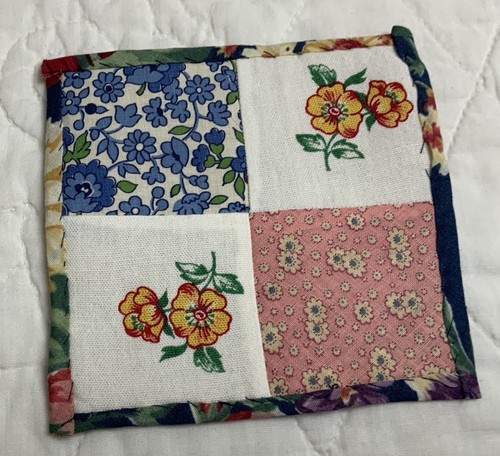 Antique patchwork quilt table - quilt,