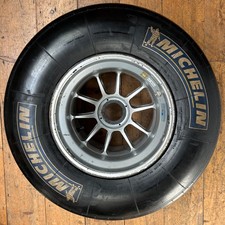 F1 WHEEL AND TYRE - WILLIAMS