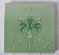 GORGEOUS FLORAL DESIGN PILKINGTON ANTIQUE TILE (E)