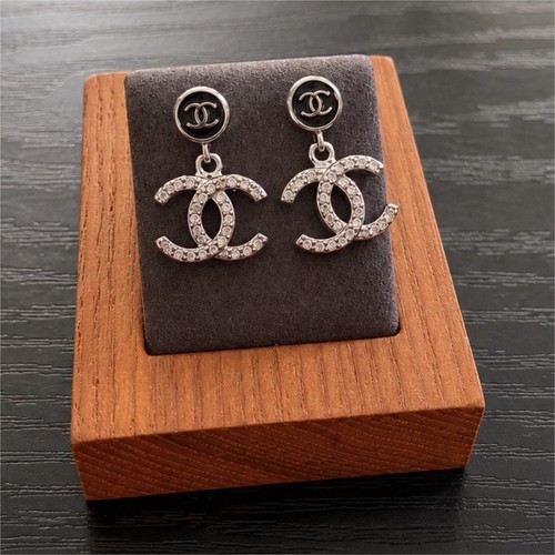 Chanel logo silver - cc,