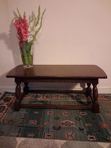 Oak coffee table solid - oak,