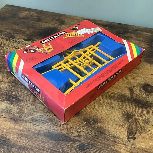 Vintage britains folding - vintage,