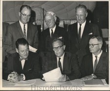 Press Photo Officers of