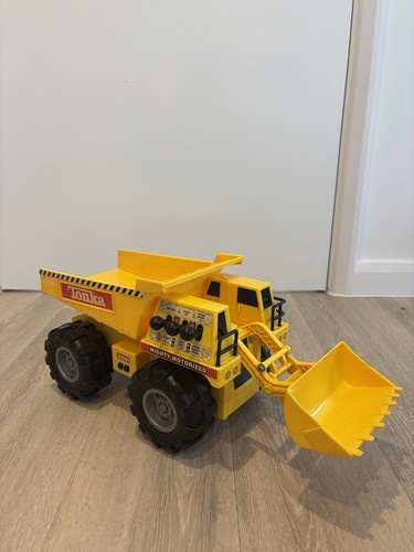 Tonka mighty motorised dumper - tonka,