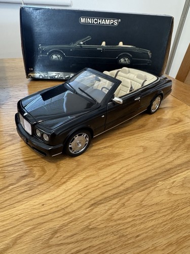 Minichamps bentley azure 2006 - bentley,