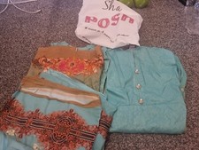  INDIAN Pakistani designer