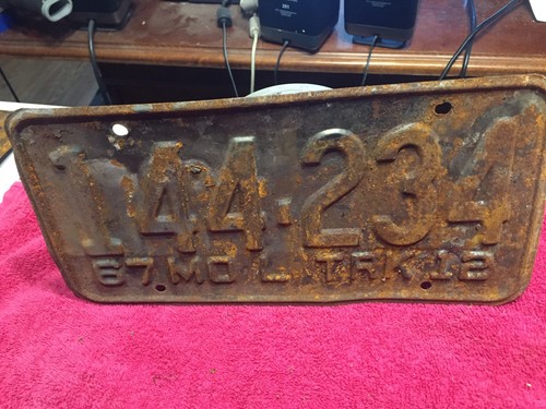 1967 missouri license plate - missouri,